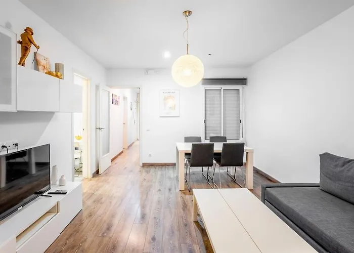Paseo De Gracia Modern And Cozy 3Bd - 2Bth
