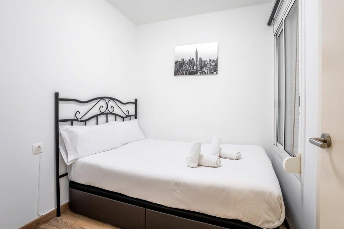 Paseo De Gracia Modern And Cozy 3bd - 2bth Appartement