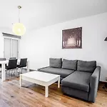 Paseo De Gracia Modern And Cozy 3Bd - 2Bth