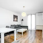 Paseo De Gracia Modern And Cozy 3Bd - 2Bth